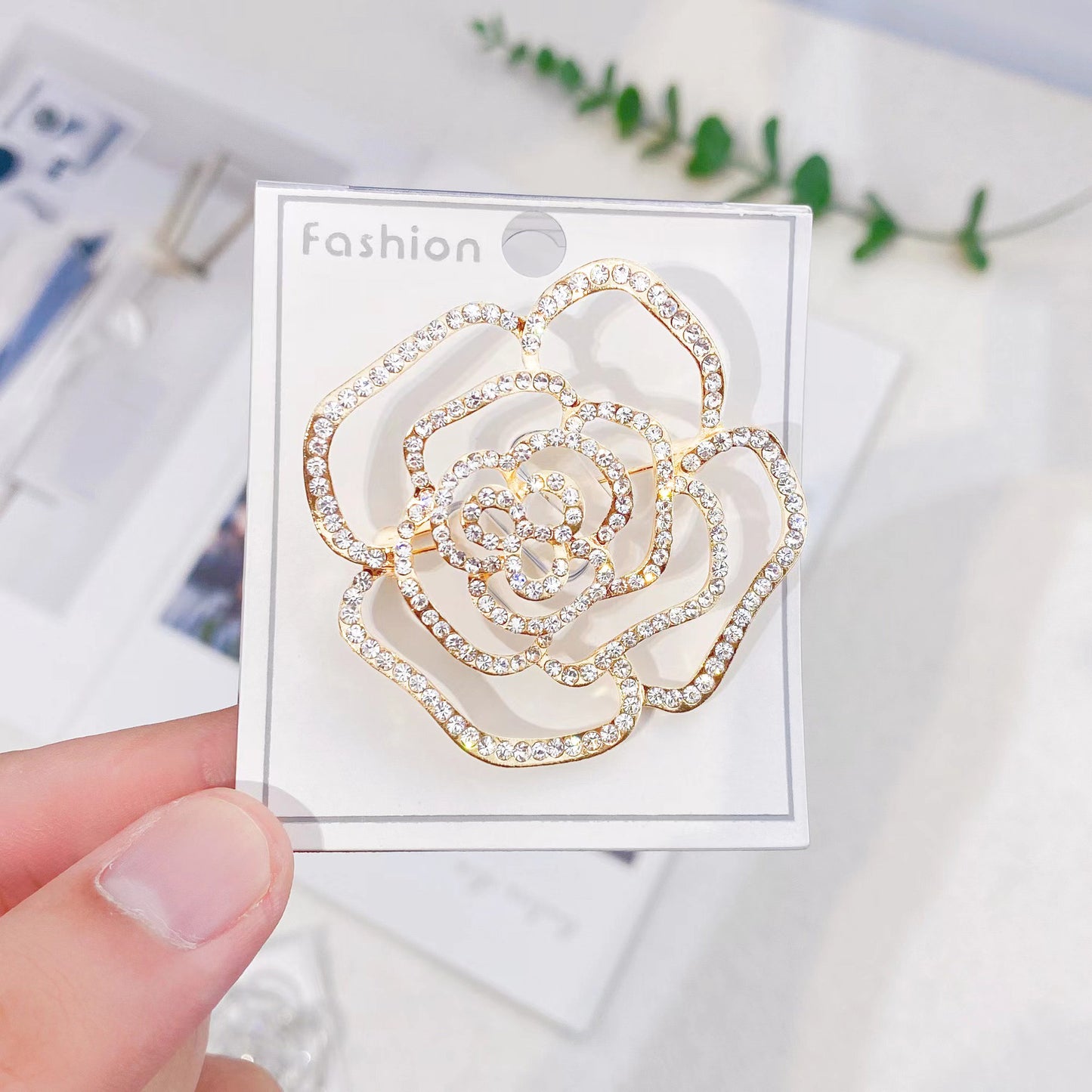 エレガントローズブローチ ドレスコサージュ