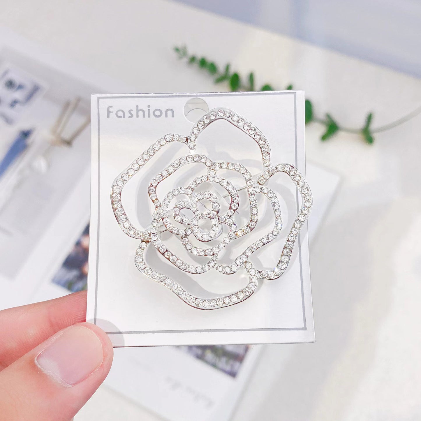 エレガントローズブローチ ドレスコサージュ