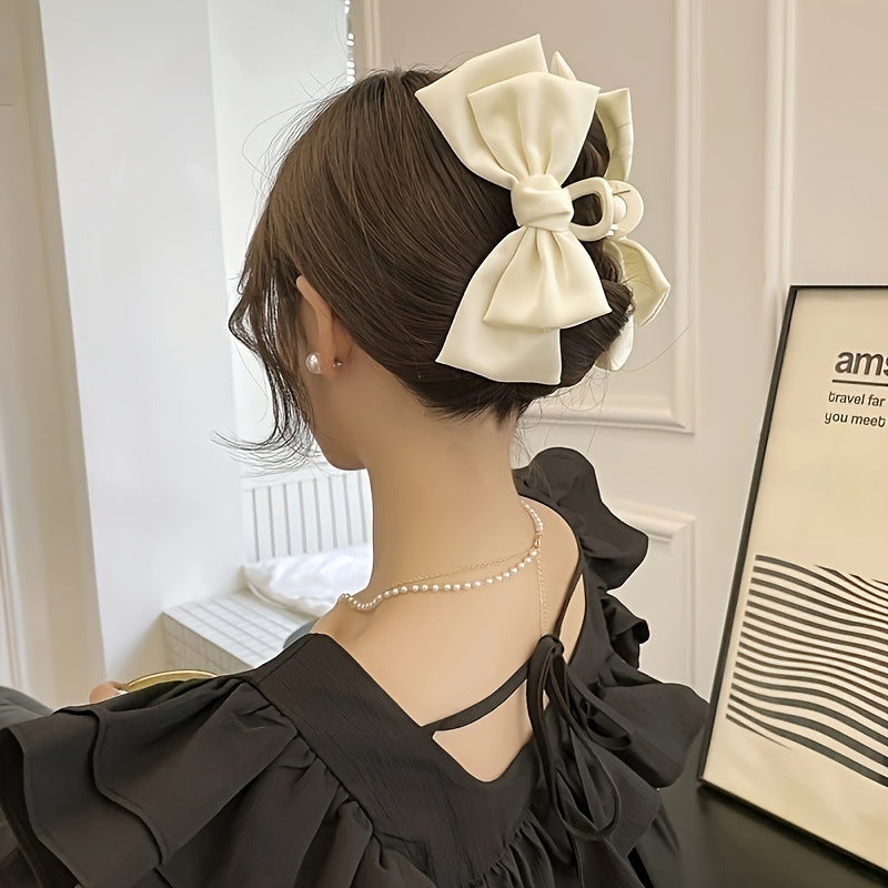 カラー豊富なビックリボンヘアクリップ