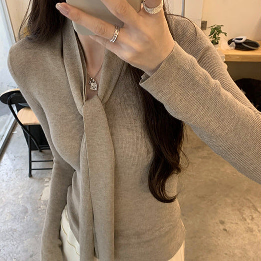 ボウタイニット