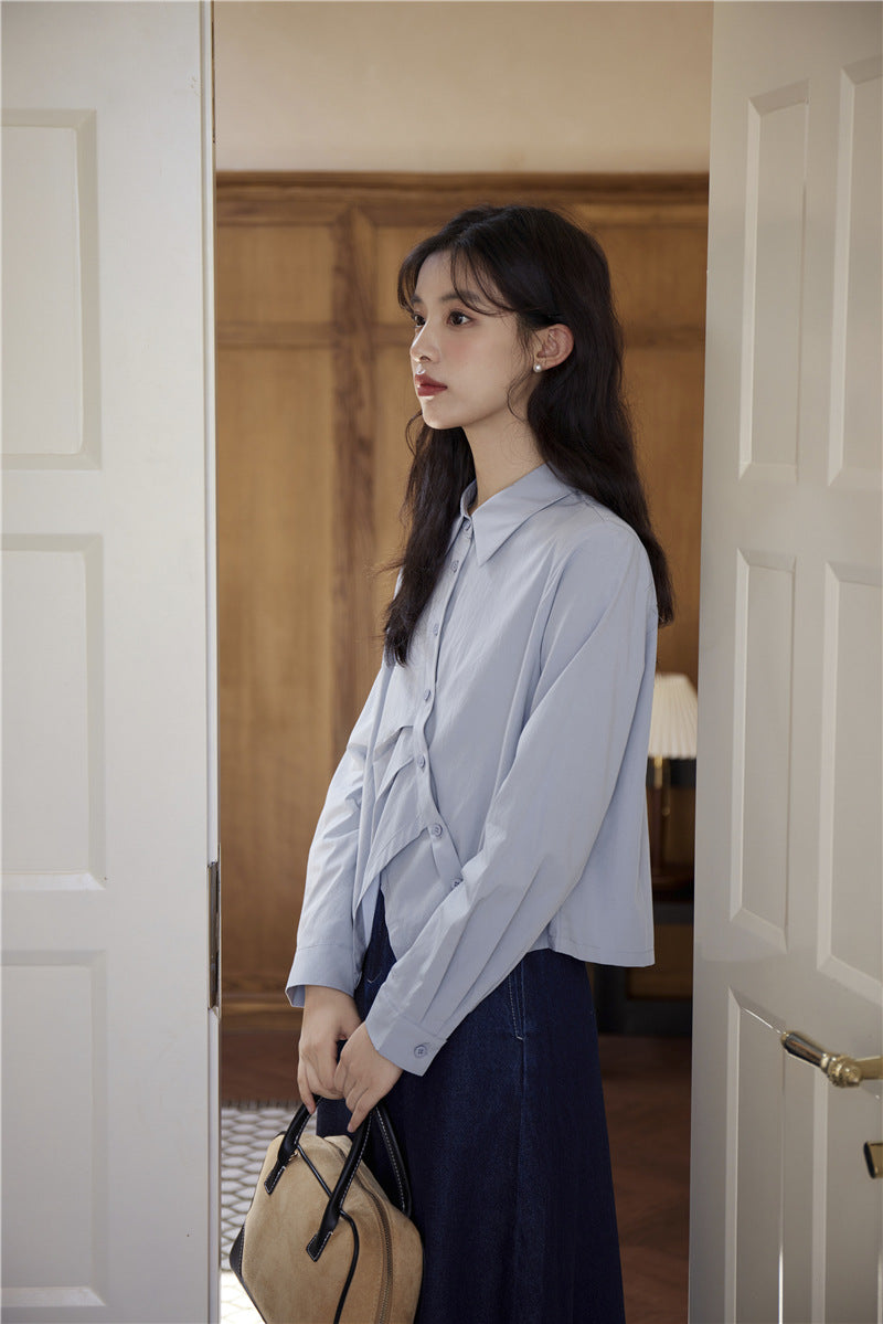 アシンメトリーデザインブルーシャツ