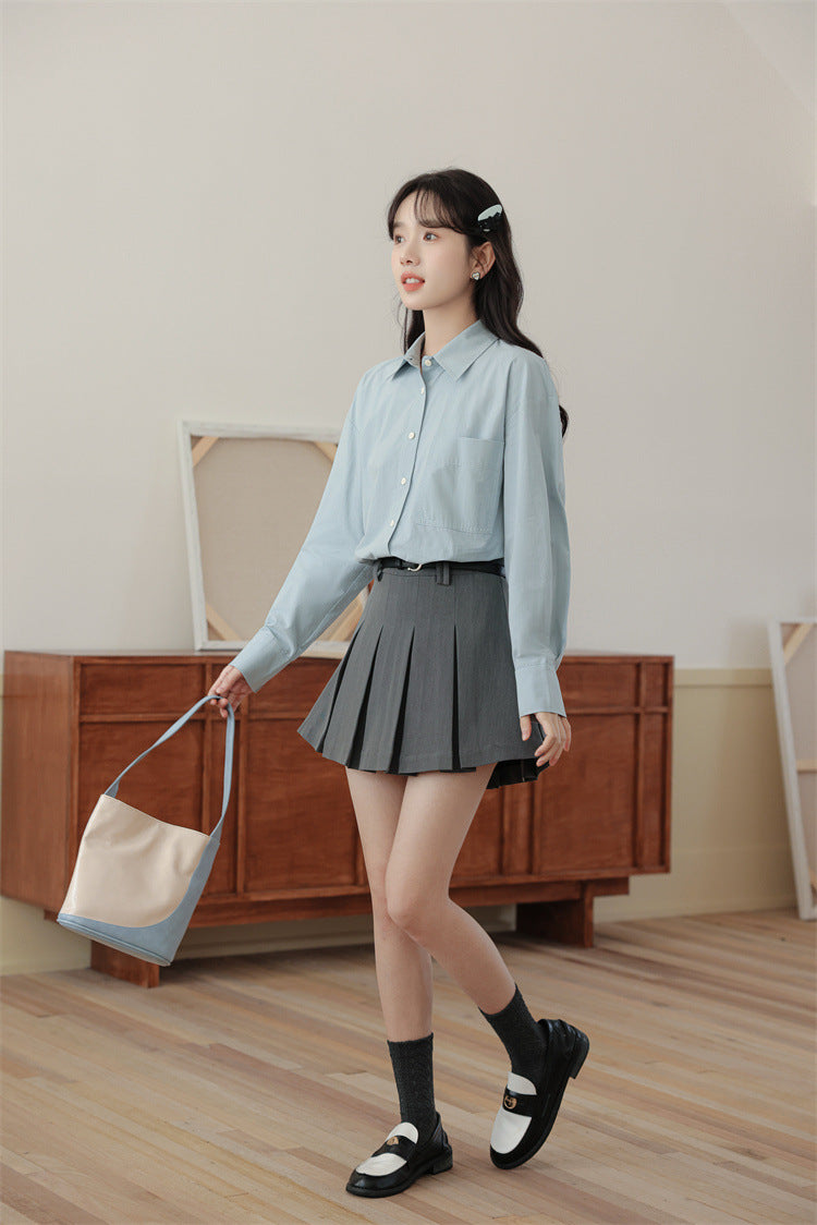 バックリボンライトブルーシャツ