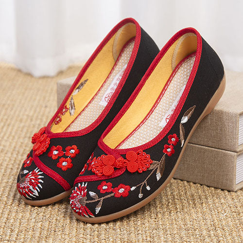 チャイナボタン刺繍シューズ