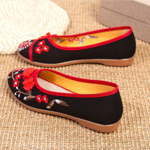チャイナボタン刺繍シューズ