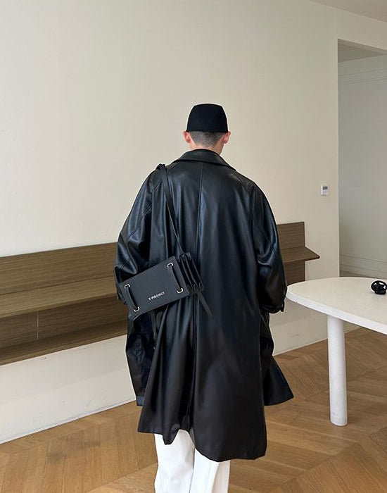 スリットレザーロングコート