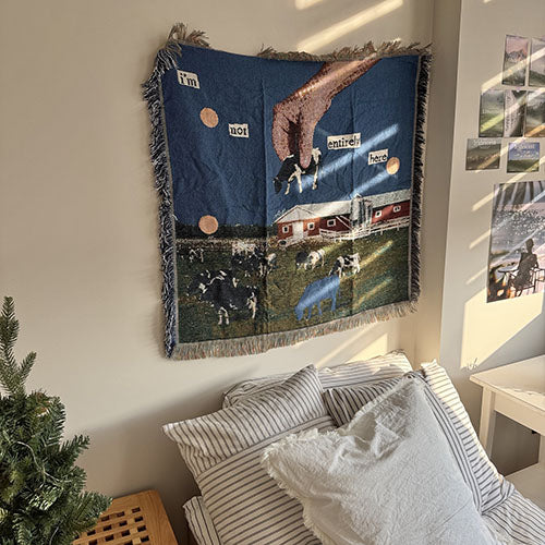 アブダクト・カウ タペストリー