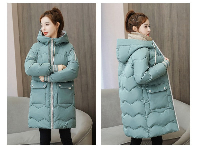 冬を華やかに彩るバイカラーロングダウン