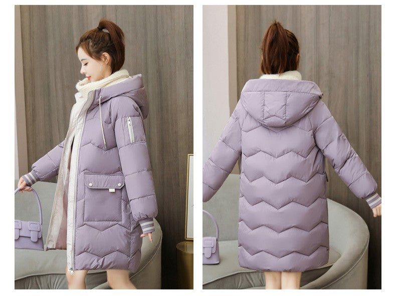 冬を華やかに彩るバイカラーロングダウン