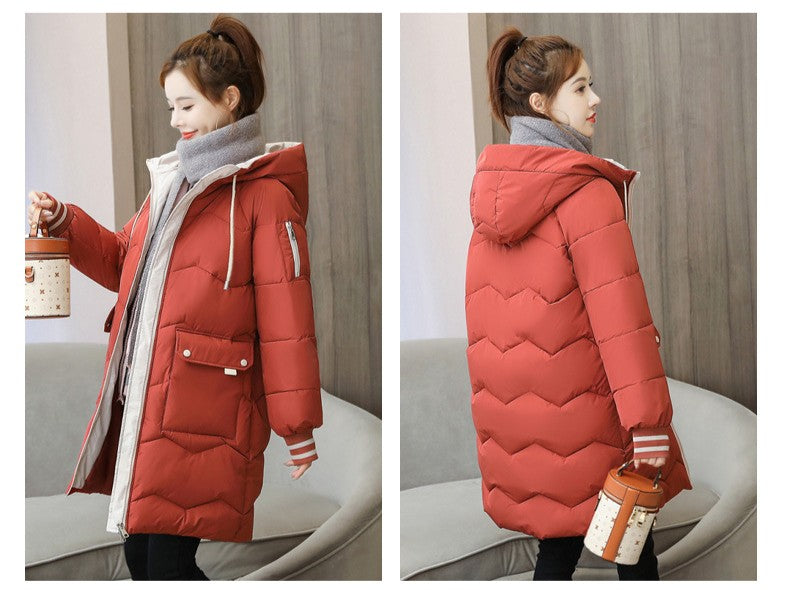 冬を華やかに彩るバイカラーロングダウン