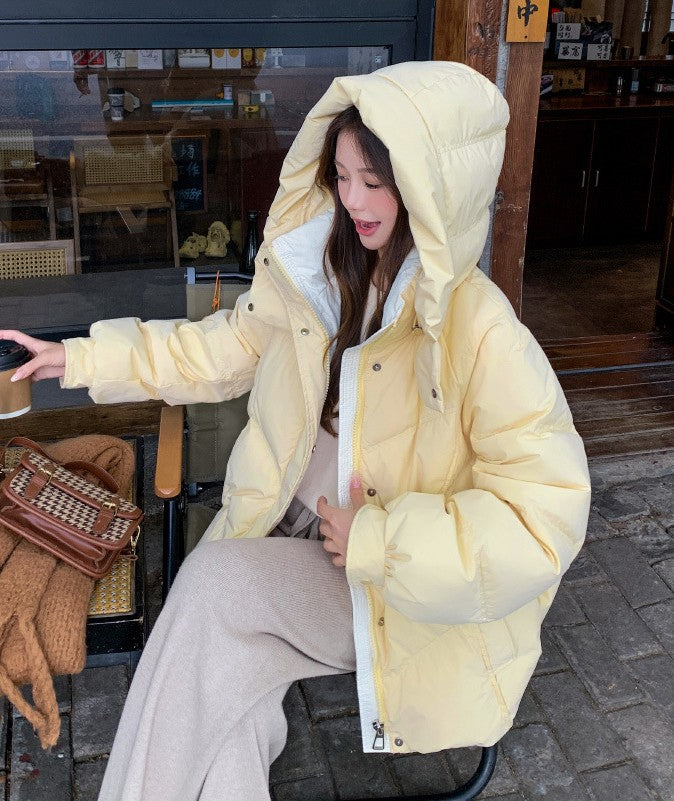 大人かわいい配色でおしゃれ上級者に！バイカラーダウン