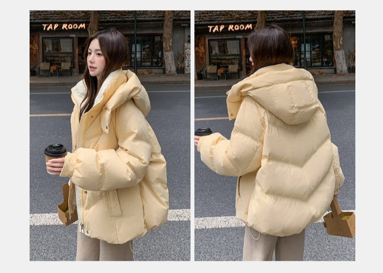 大人かわいい配色でおしゃれ上級者に！バイカラーダウン