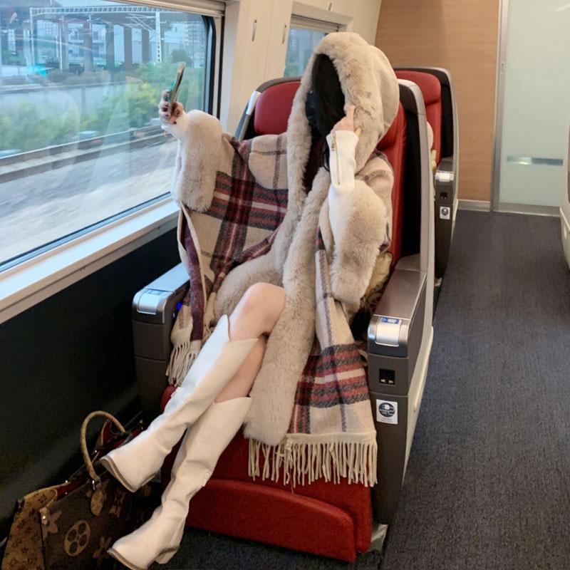 フード付きウール調 ケープマント