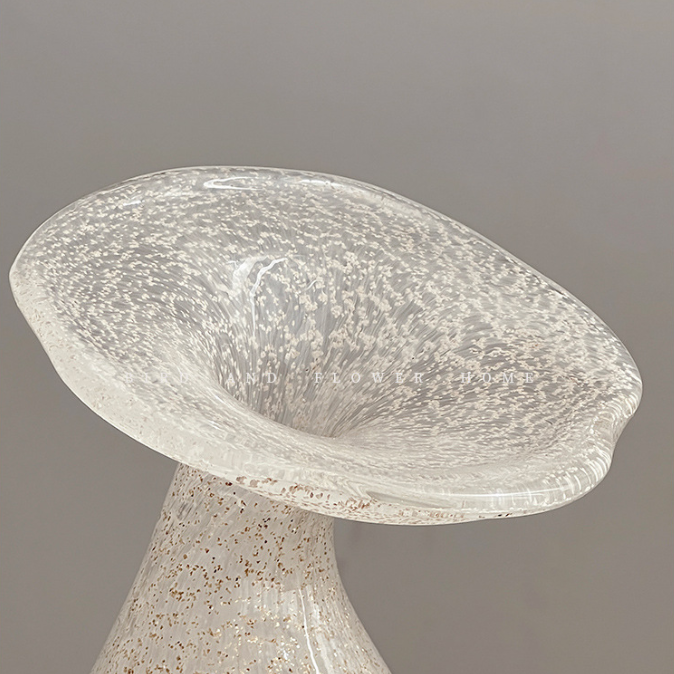 ホワイトフラワー花瓶