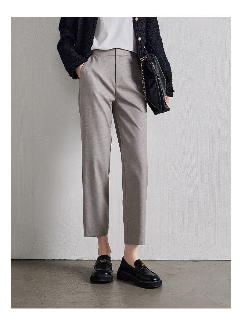 ストレートレッグパンツ