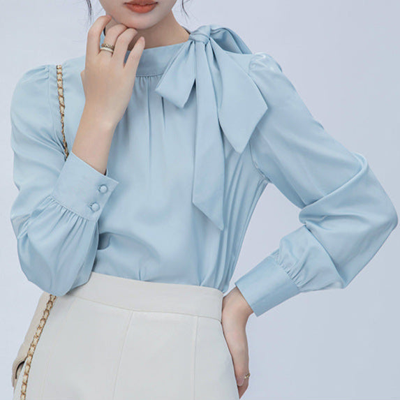 サテン風リボンブラウス