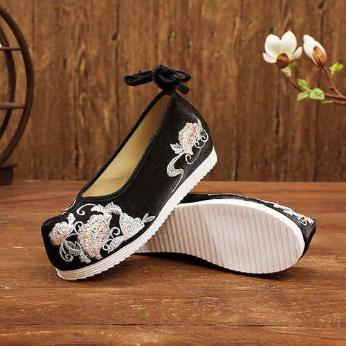 花刺繍リボンチャイナシューズ
