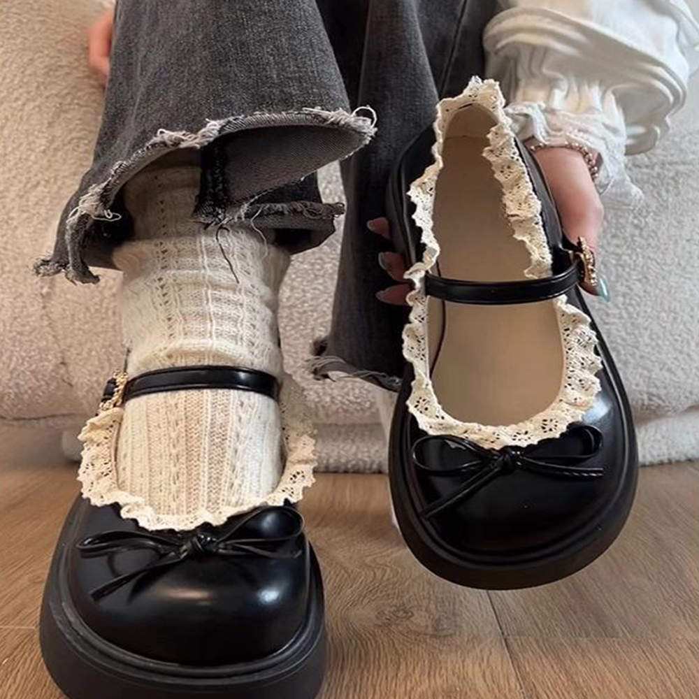 上品さと高級感♦厚底クラシカルエナメルリボンシューズ