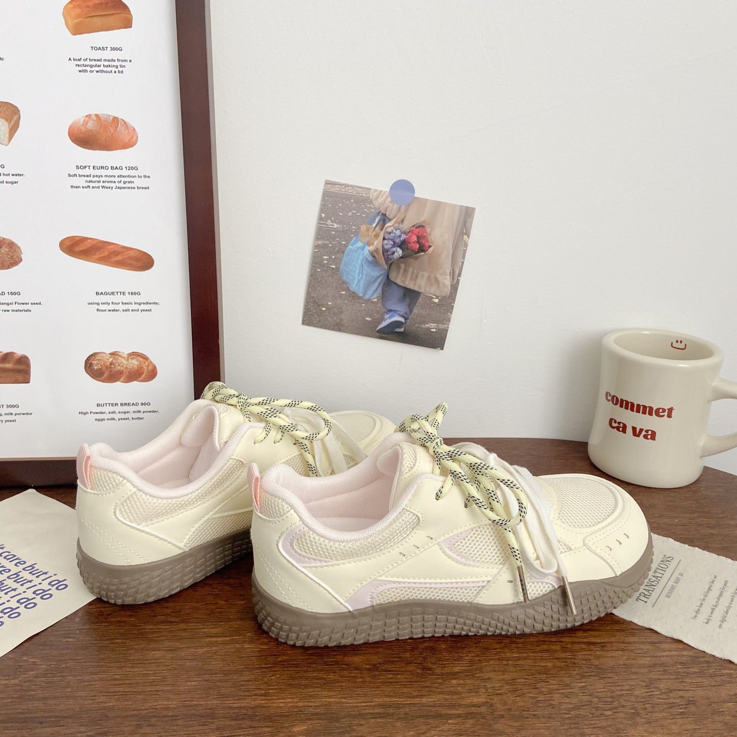 スポーティスニーカー