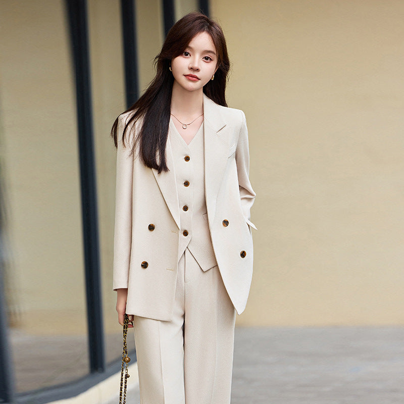 グレイスフルストレングスツーピース