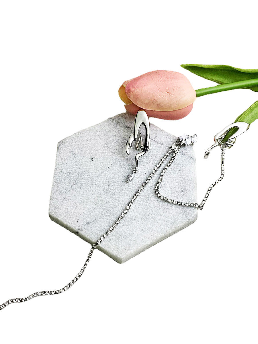 ジルコンタッセル・アシンメトリーイヤリング